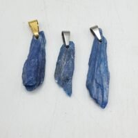 Pendentif Cyanite brut
