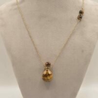 Pendentif Oeil de tigre "Chez l'apothicaire"