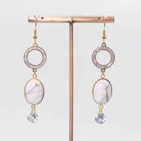 Boucles d'oreilles strass Howlite