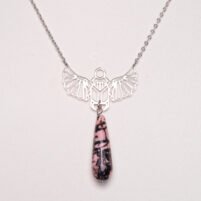 collier rhodonite scarabée égyptien