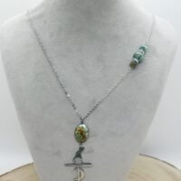Sautoir turquoise africaine sorcière