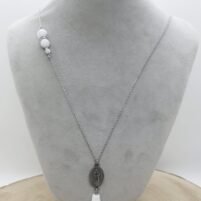 Sautoir howlite Padre Pio